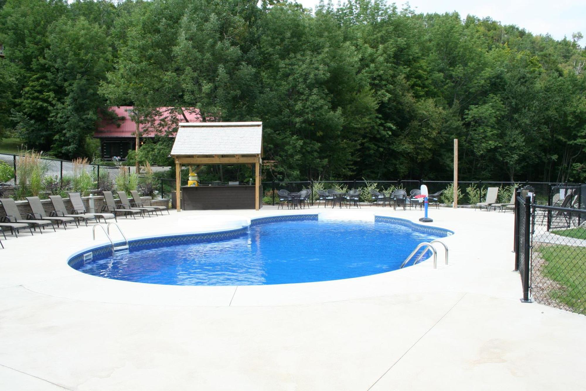 Auberge Du Lac Morency Saint Hippolyte Kültér fotó