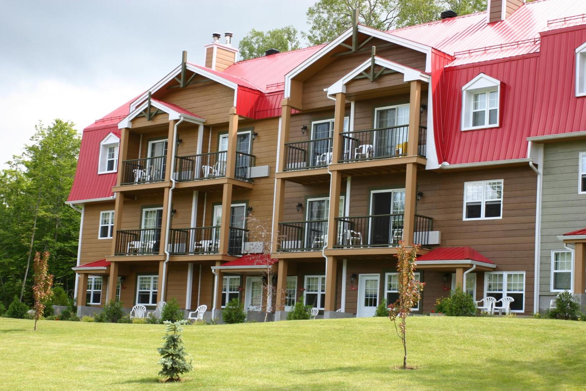 Auberge Du Lac Morency Saint Hippolyte Kültér fotó